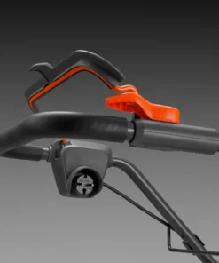 Alternative view of Husqvarna LC 141C
